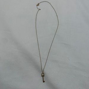 Key necklace